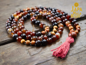 Red Agate and Sibucao Wood Full Mala