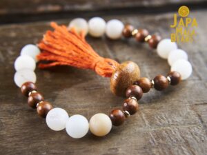 Frosted Druzy Agate and Bayong Bracelet Mala