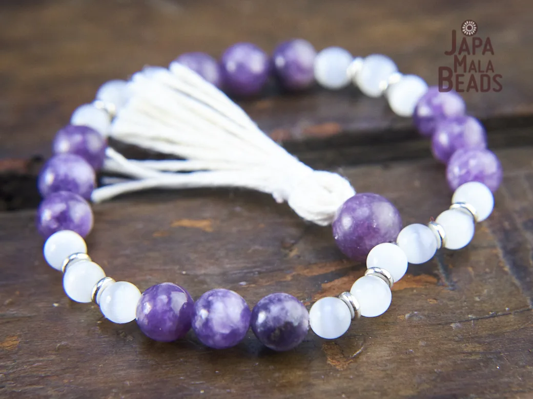 Purple Lepidolite and Cat's Eye Wrist Mala Purple Lepidolite and White Cat's Eye Bracelet Mala