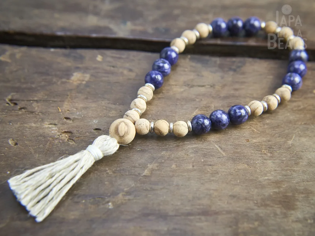 Charoite and Eaglewood Wrist Mala
