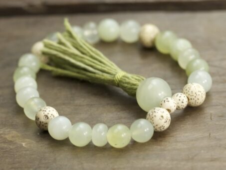 New Jade and Lotus Seed Mala